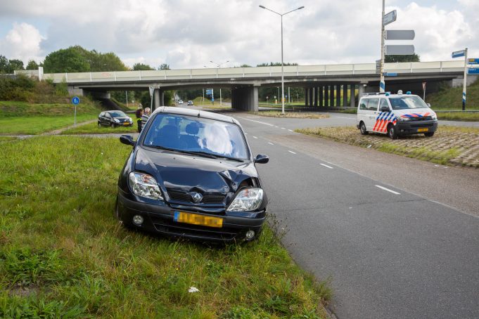 Automobilist gewond bij botsing op de Willem Dreesweg in Roosendaal