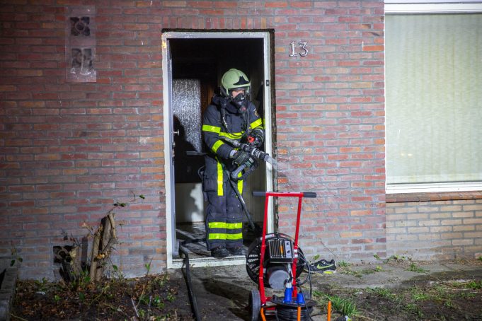 Hennepkwekerij gevonden bij brand aan Lariksstraat in Oudenbosch