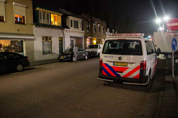 Drie mannen overvallen woning aan de Wouwseweg in Roosendaal