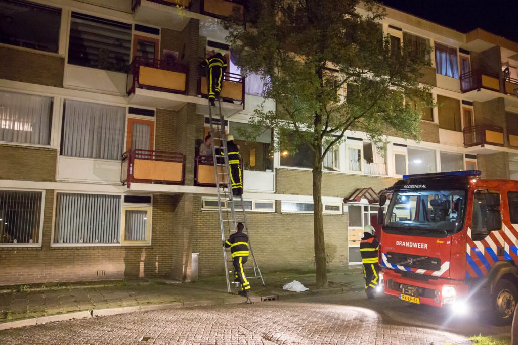 Vier mensen naar ziekenhuis na brand in Roosendaal