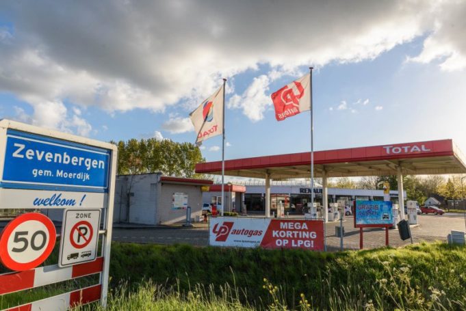 Belg (36) opgepakt voor gewapende overval op tankstation in Zevenbergen
