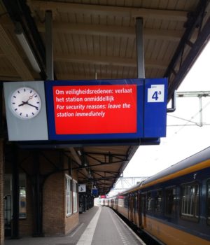 Man uit Schiedam roept in trein dat hij bom laat ontploffen