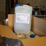 Grote hoeveelheid grondstoffen voor productie drugs aangetroffen in loods Rucphen