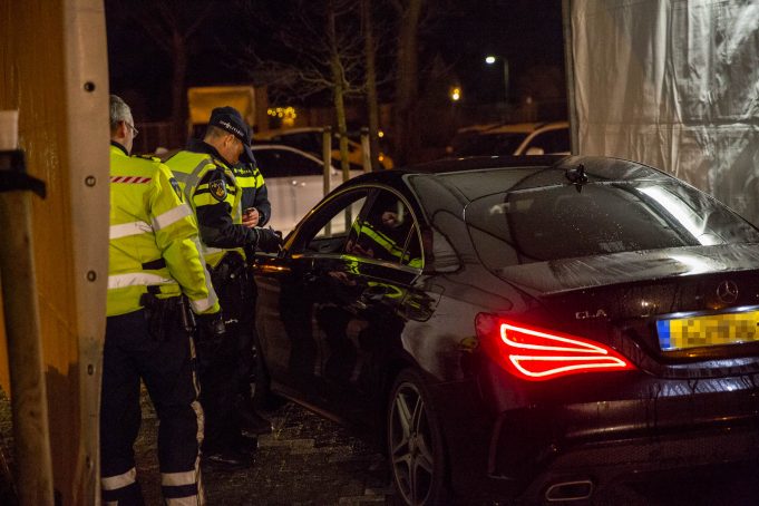 Elf auto's in beslag genomen bij verkeerscontroles in Rucphen en Bergen op Zoom