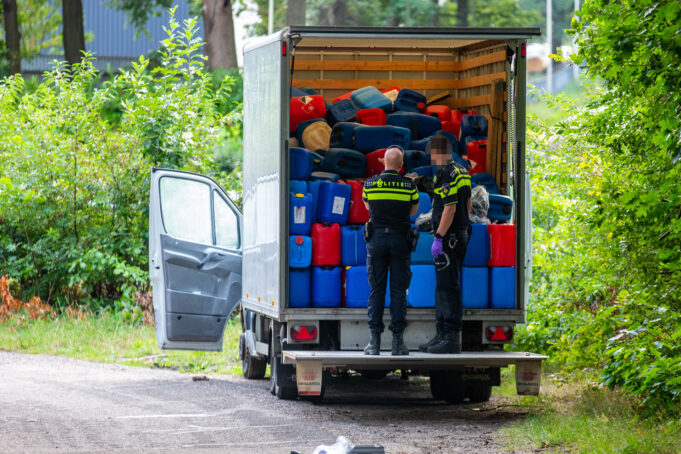 Bakwagen vol drugsafval gevonden in Bergen op Zoom