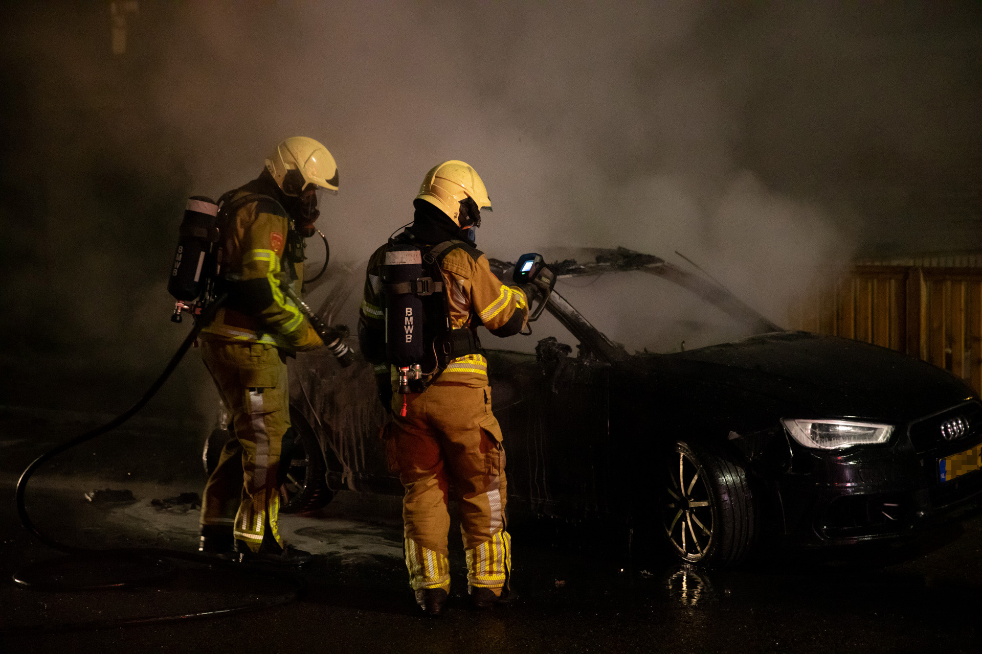 Auto uitgebrand aan Reginadonk in Roosendaal