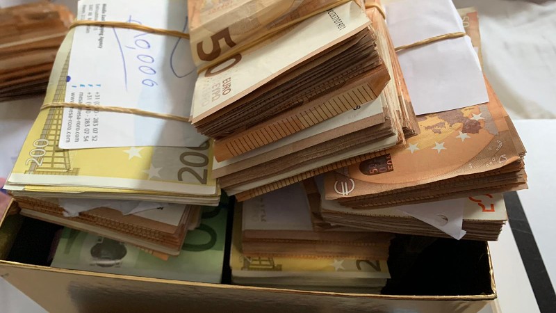 Politie vindt ruim 300.000 euro in cyberonderzoek
