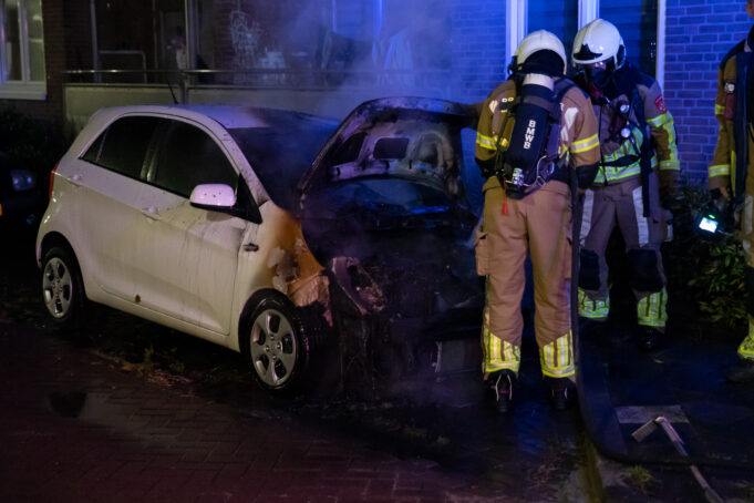 Auto uitgebrand in Roosendaal