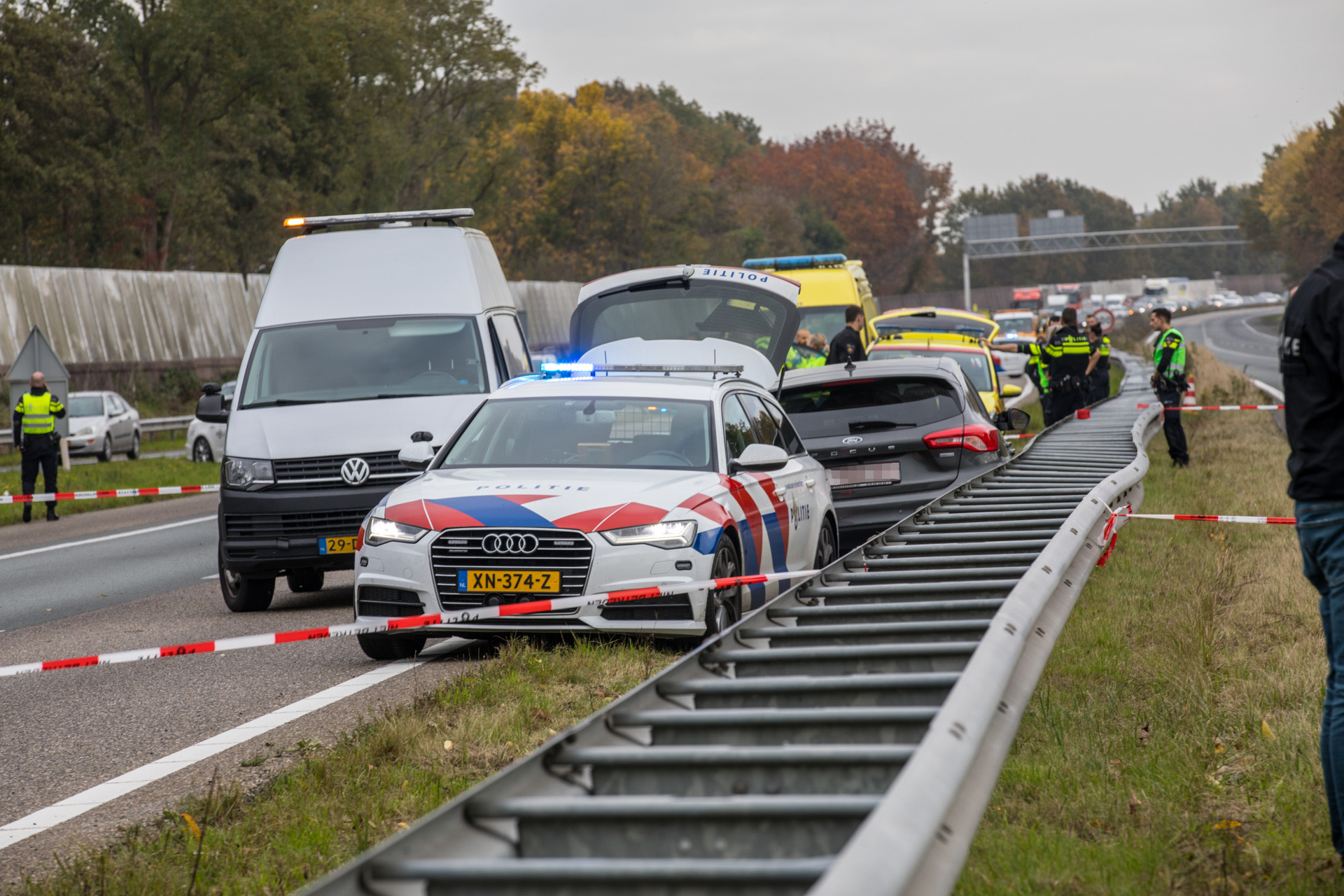 Politie schiet op bestuurder na achtervolging op A58 bij Roosendaal