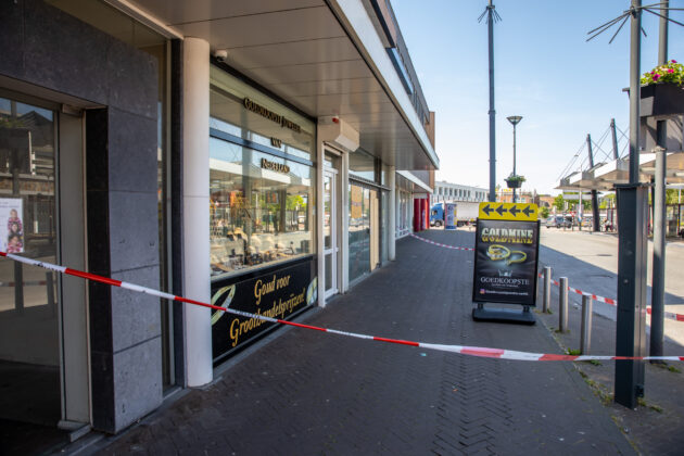 Getuigen gezocht van gewapende overval op juwelier Roosendaal