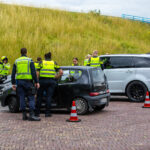 Acht auto's afgepakt bij grote verkeerscontrole langs A4 bij Hoogerheide