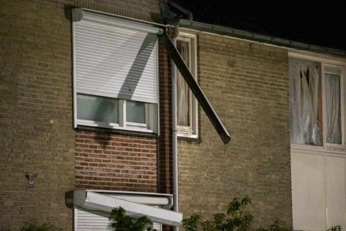 Woningen beschadigd na explosie in Roosendaal