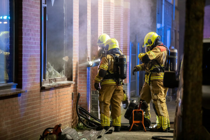 Flinke schade bij woningbrand in Roosendaal